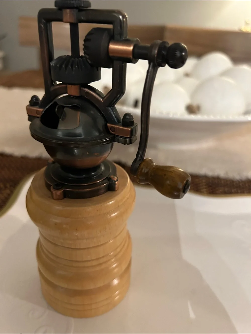 N/A hand crank